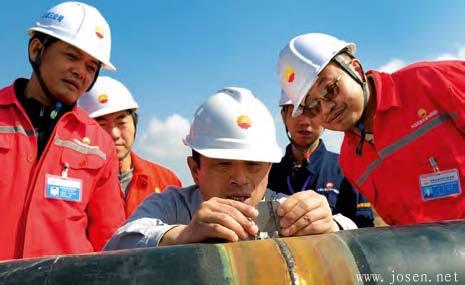 ●現有的技術成果顯示,我國已經具備起草和制定國際標準的實力。 ●現有的技術成果顯示,我國已經具備起草和制定國際標準的實力。