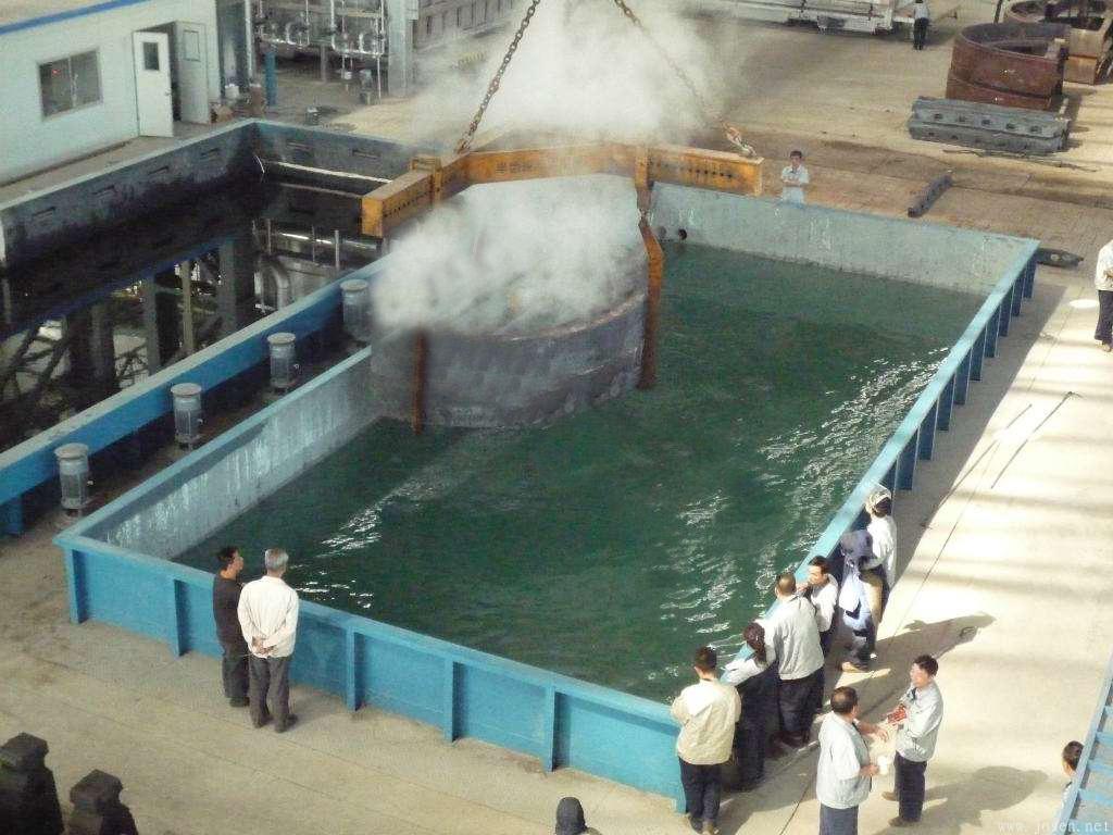 淬火槽2.jpg 淬火槽2.jpg